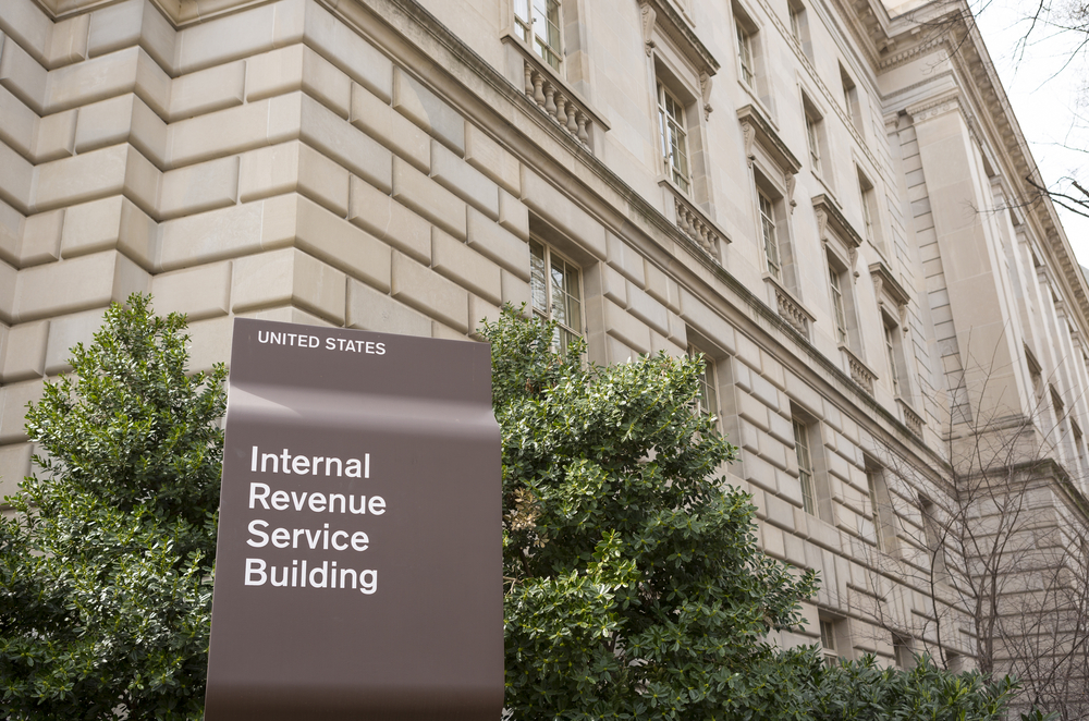 Washington,,Dc,,Usa,-,March,23,,2006:,Irs,Building,Sign.